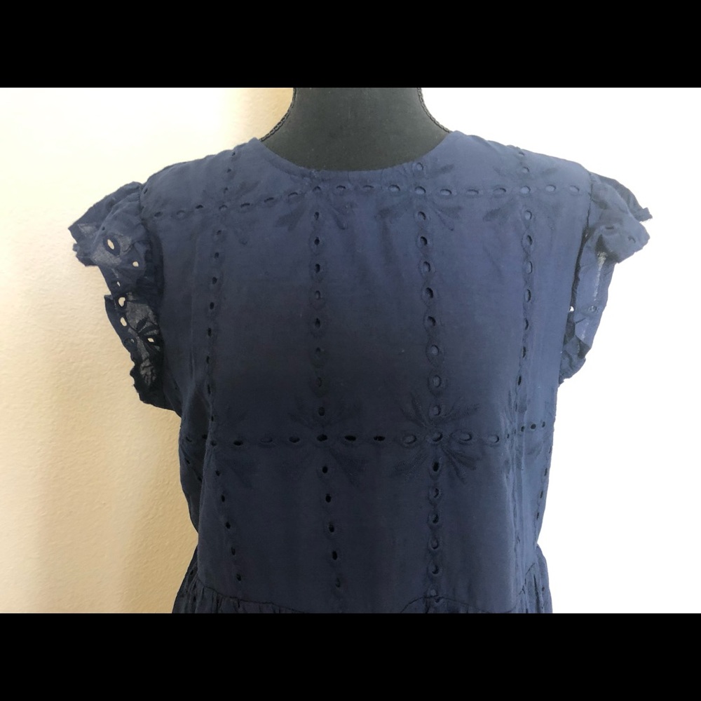 Dress - Picture 4 of 4
